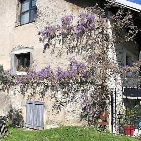 La Tour Charmant Tres Bien Situe Minimum 2 Nuits Merci Tours-en-Savoie Exteriör bild