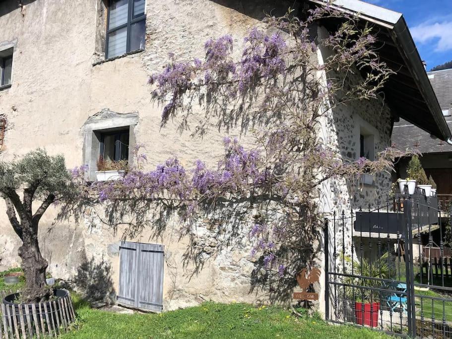 La Tour Charmant Tres Bien Situe Minimum 2 Nuits Merci Tours-en-Savoie Exteriör bild